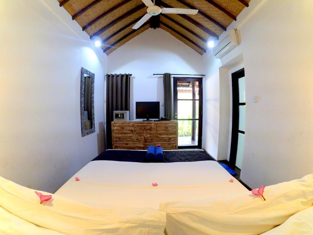 Drupadi Bungalows กีลีตราวางัน ภายนอก รูปภาพ