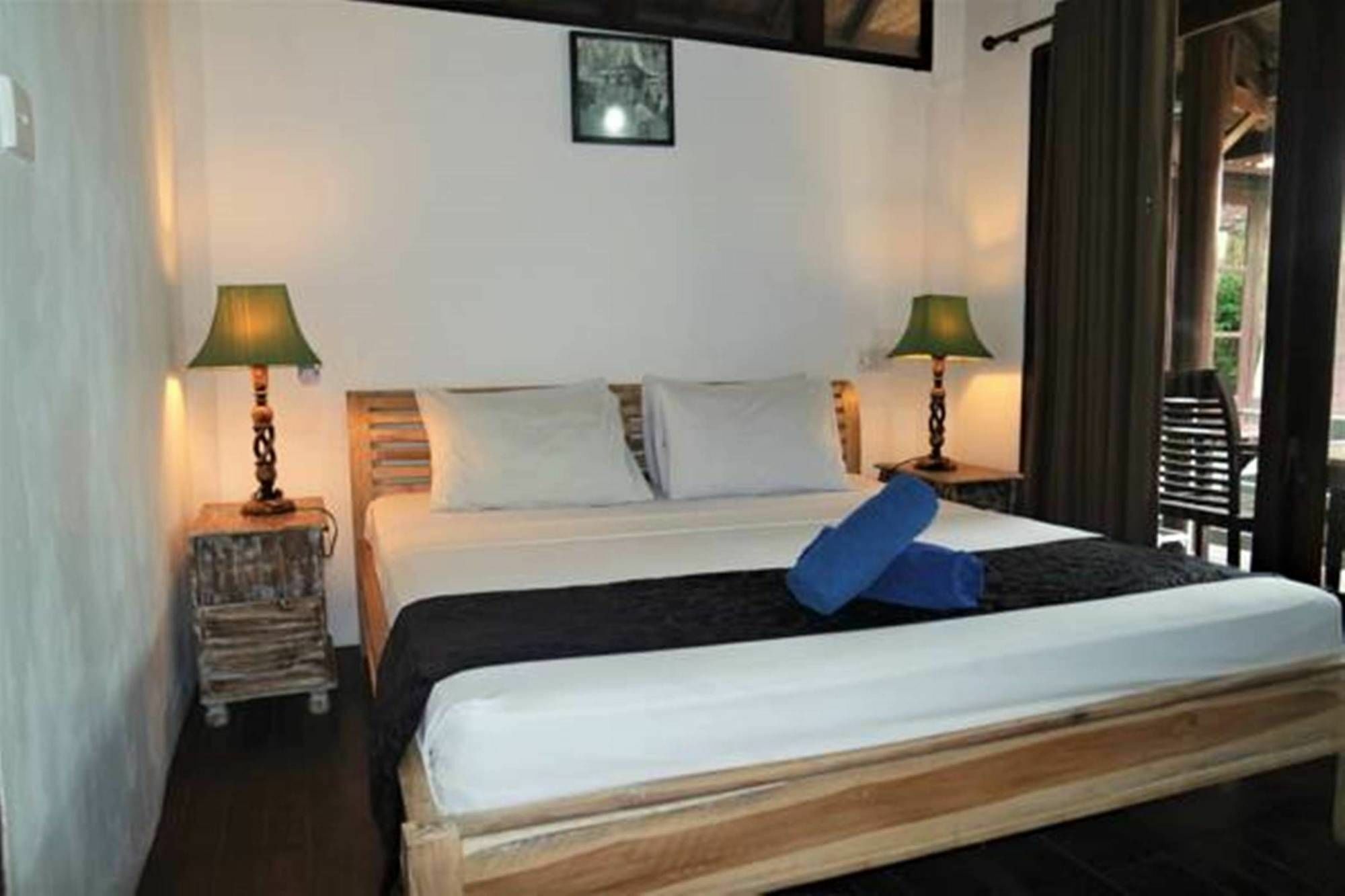 Drupadi Bungalows กีลีตราวางัน ภายนอก รูปภาพ